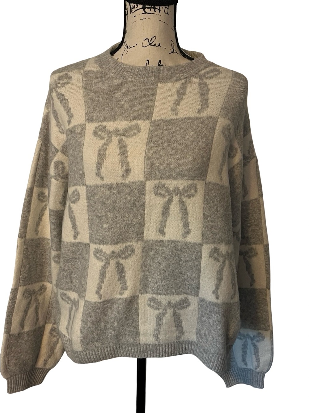 Bow Print Super Soft Sweater Grey/White Sz M